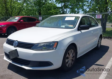 2013 Volkswagen Jetta 2.0L S from USA, damaged, VIN 3VW2K7AJ7DM352611